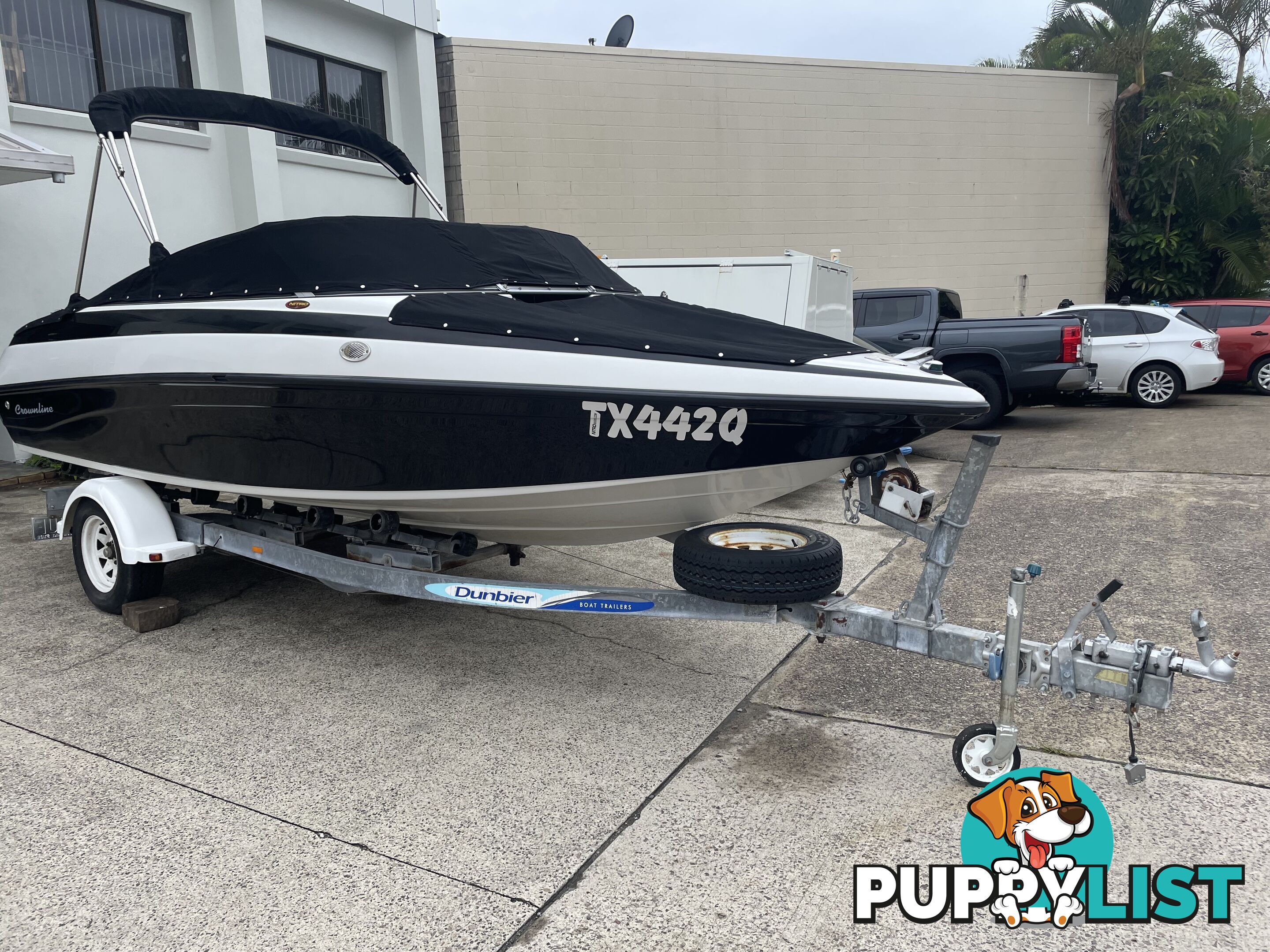 2010 Crownline 180BR - V6 Mercruiser - Only 303 Hours!