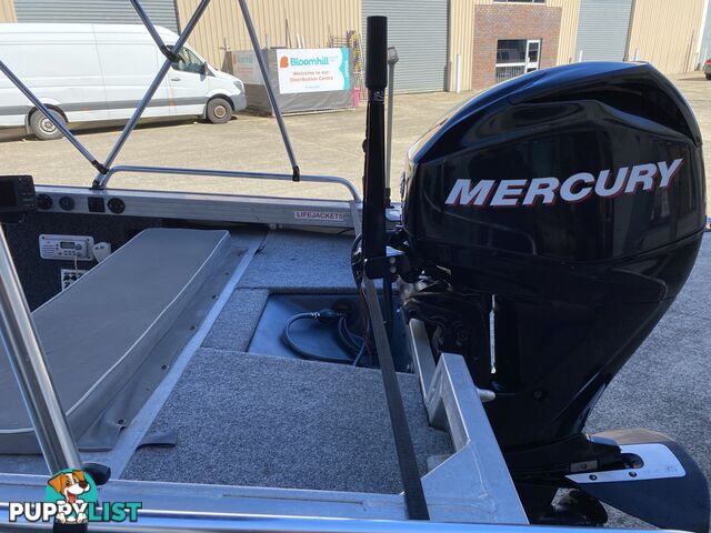 2010 Stacer 429 Nomad