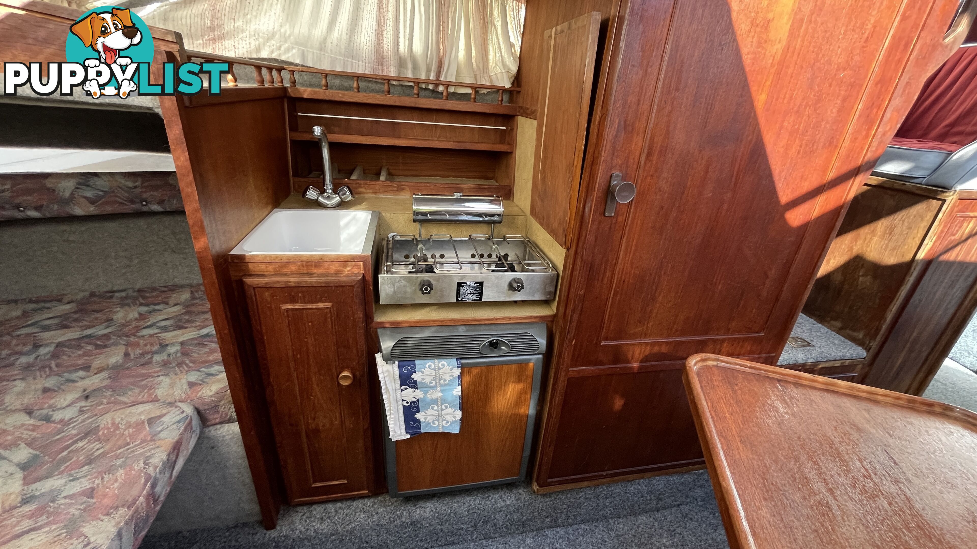 1990 Whittley Cruisemaster