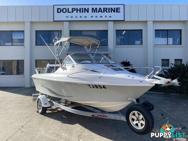2016 Streaker Navigator 5250 powered by a 100hp Yamaha four stroke