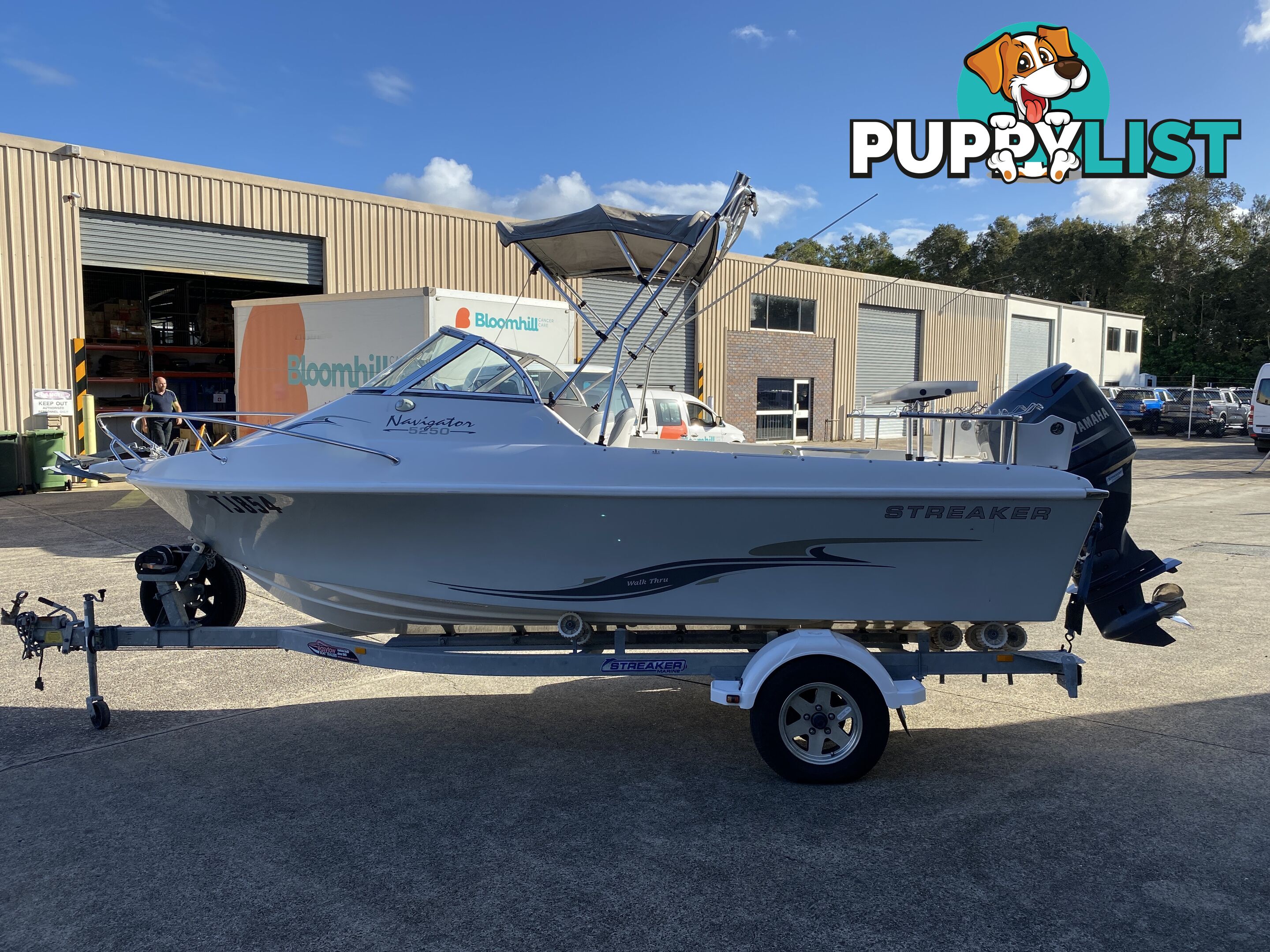 2016 Streaker Navigator 5250 powered by a 100hp Yamaha four stroke