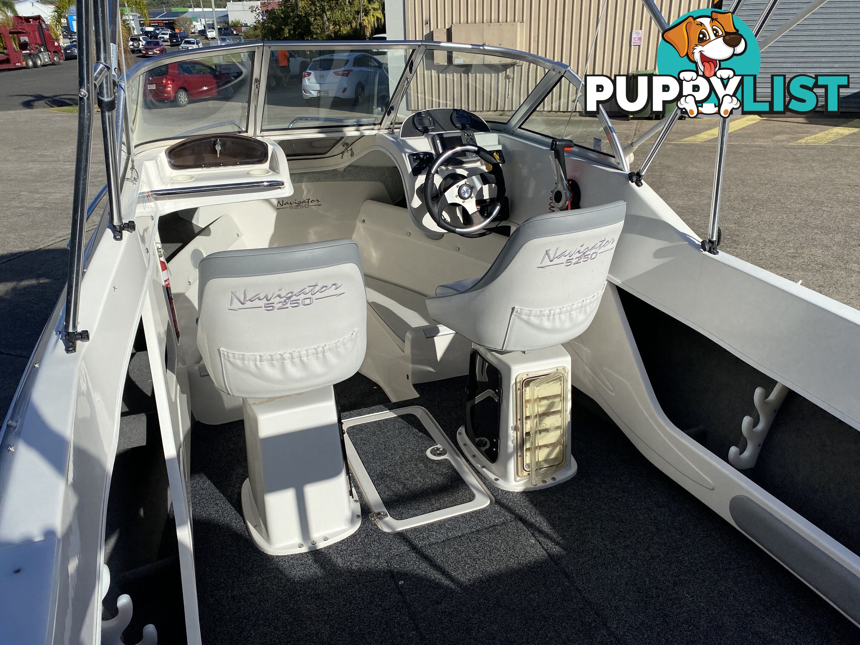 2016 Streaker Navigator 5250 powered by a 100hp Yamaha four stroke