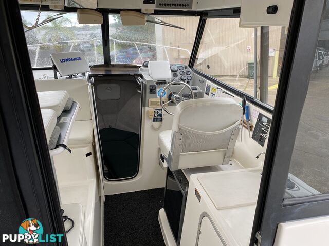 2005 Trophy 2358WA Full Cabin