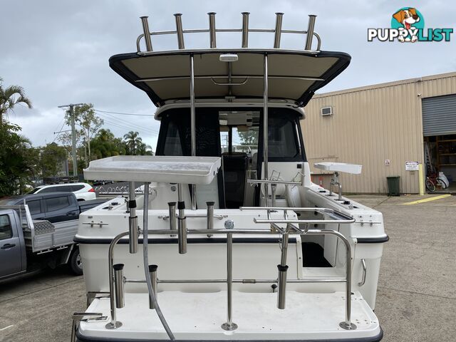 2005 Trophy 2358WA Full Cabin