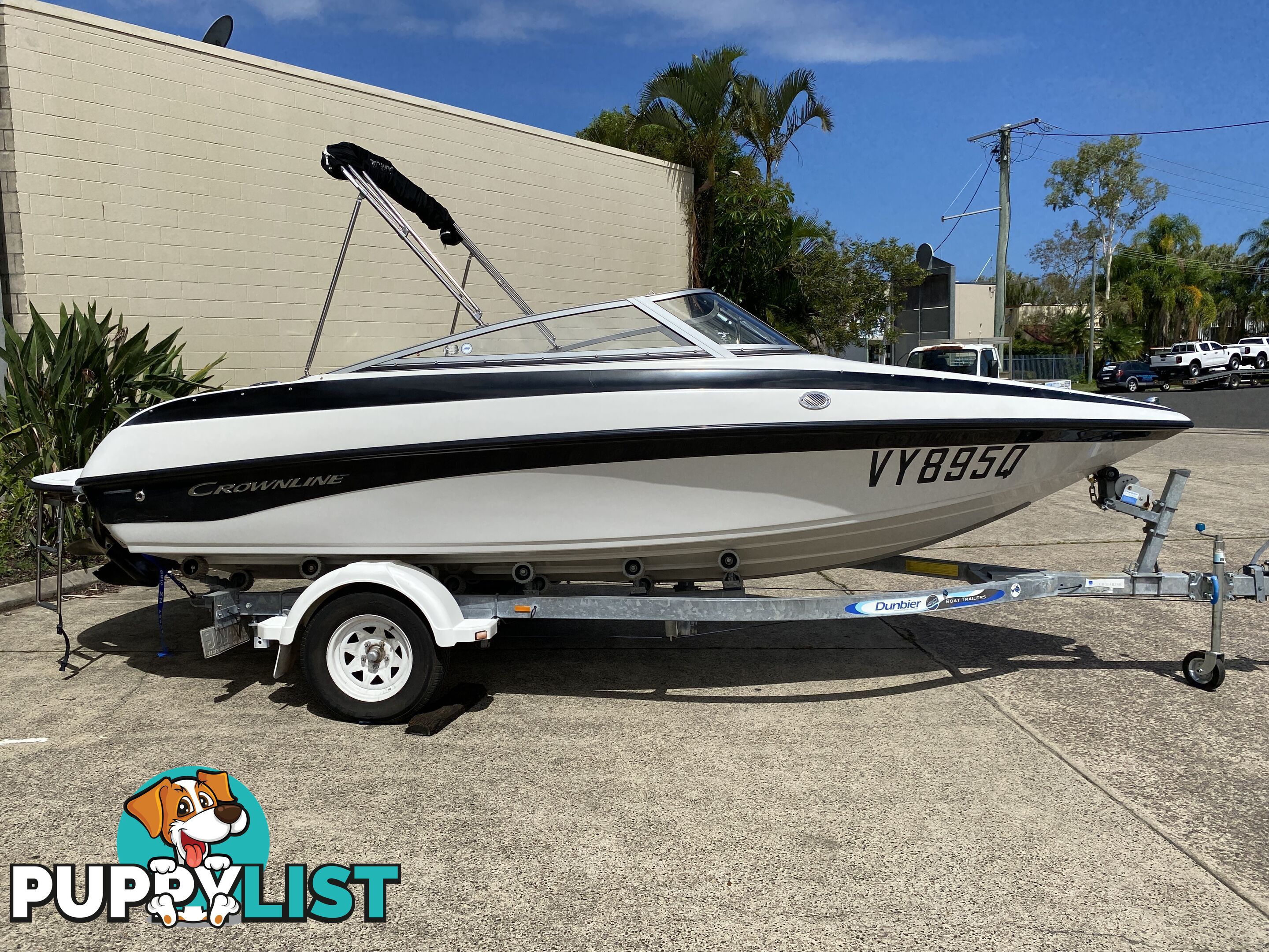 2010 Crownline 180 Bowrider - Only 197 Hours!