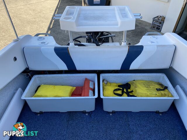 2005 Freedom 4.94 Getaway powered by 70hp Suzuki 