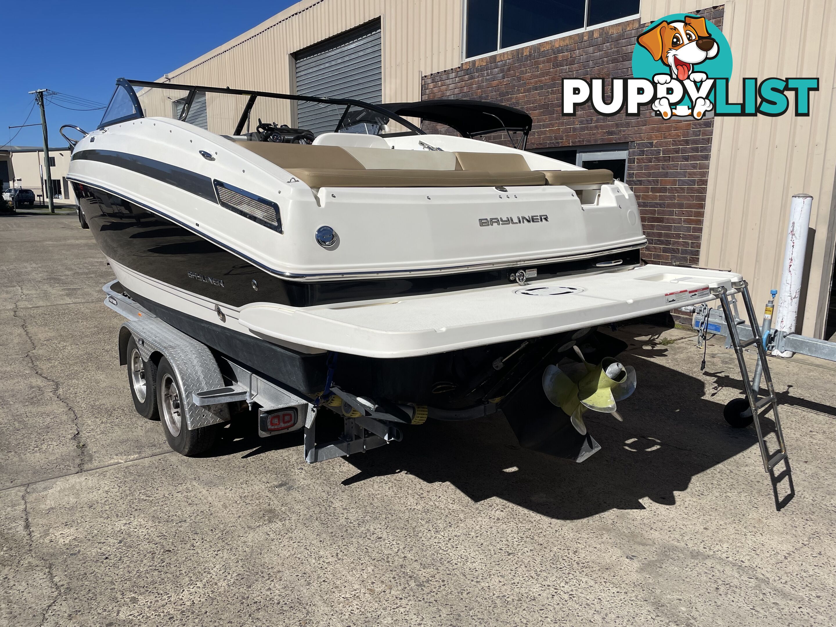 2018 Bayliner 742 - Mercruiser 6.2L V8