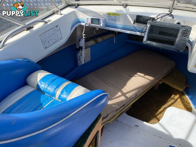 5m Seafarer cuddy cabin powered by 60hp Honda fuel injected four stroke  