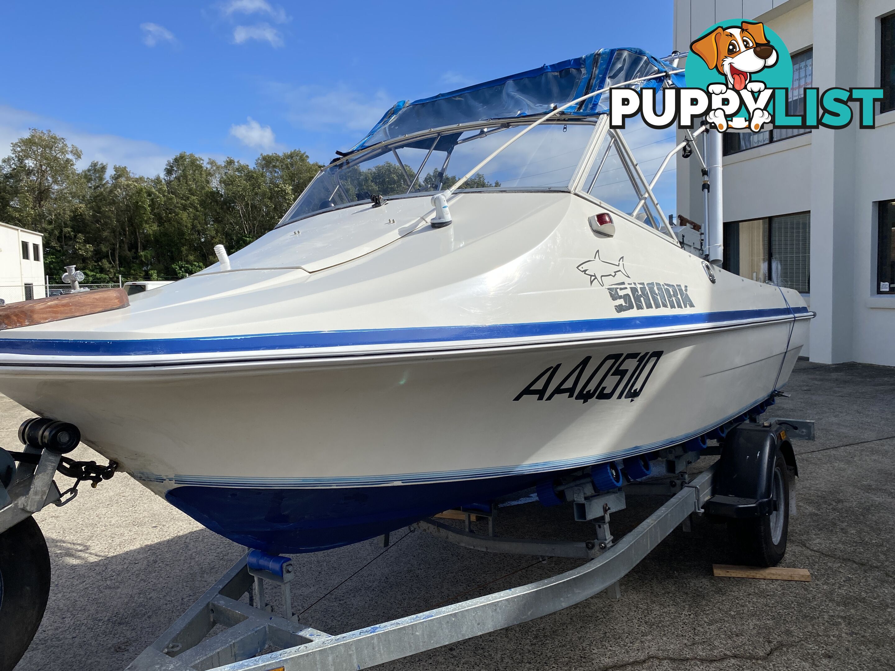 5m Seafarer cuddy cabin powered by 60hp Honda fuel injected four stroke  