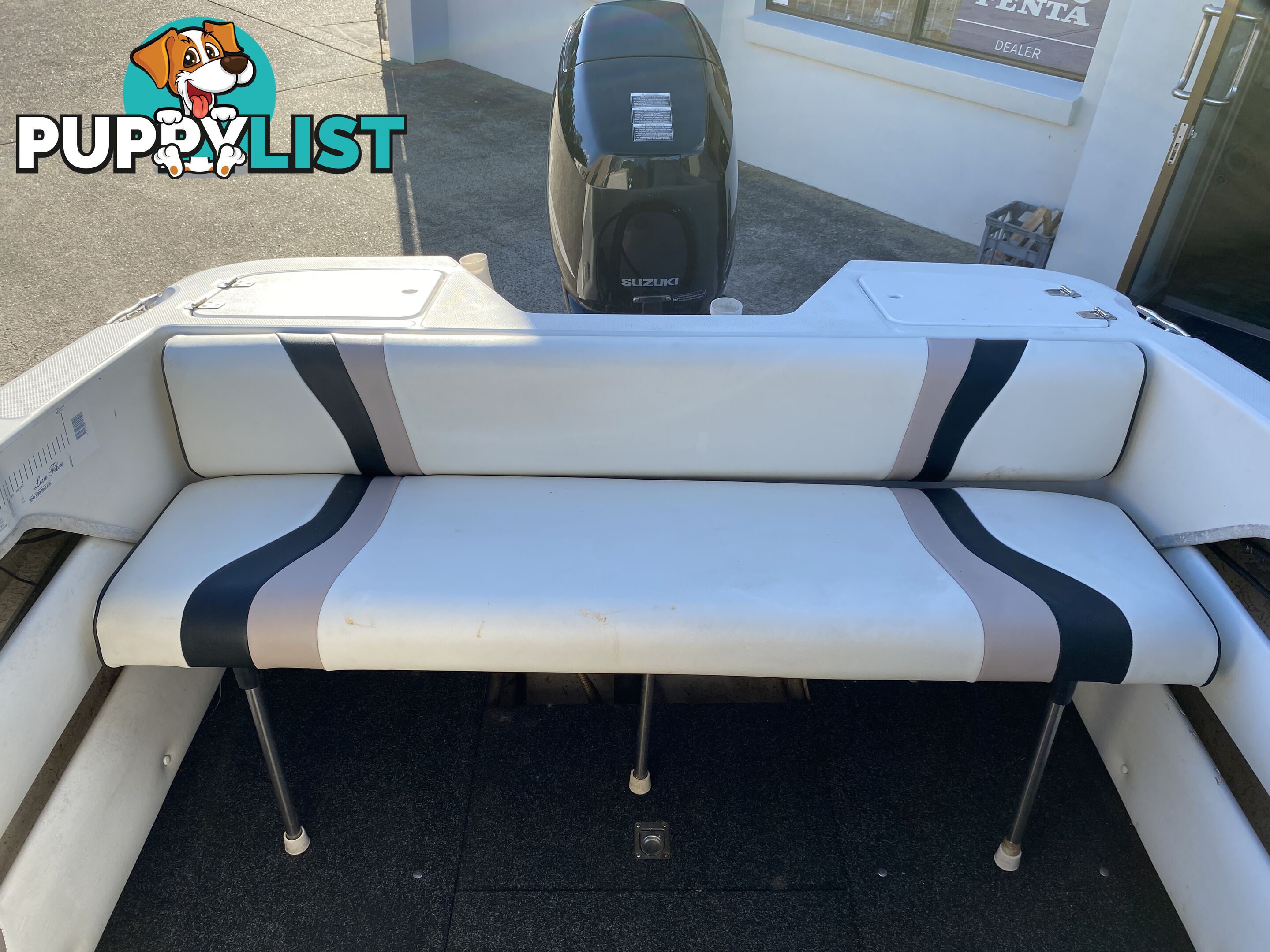 2007 Haines Signature 493f powered by a 70hp Suzuki on Trailer 