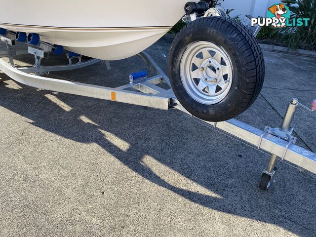 2007 Haines Signature 493f powered by a 70hp Suzuki on Trailer 