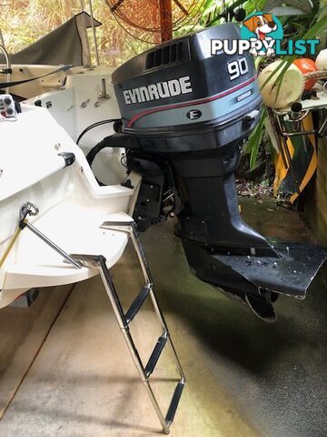 1996 Seafearer powered by Evinrude on trailer 