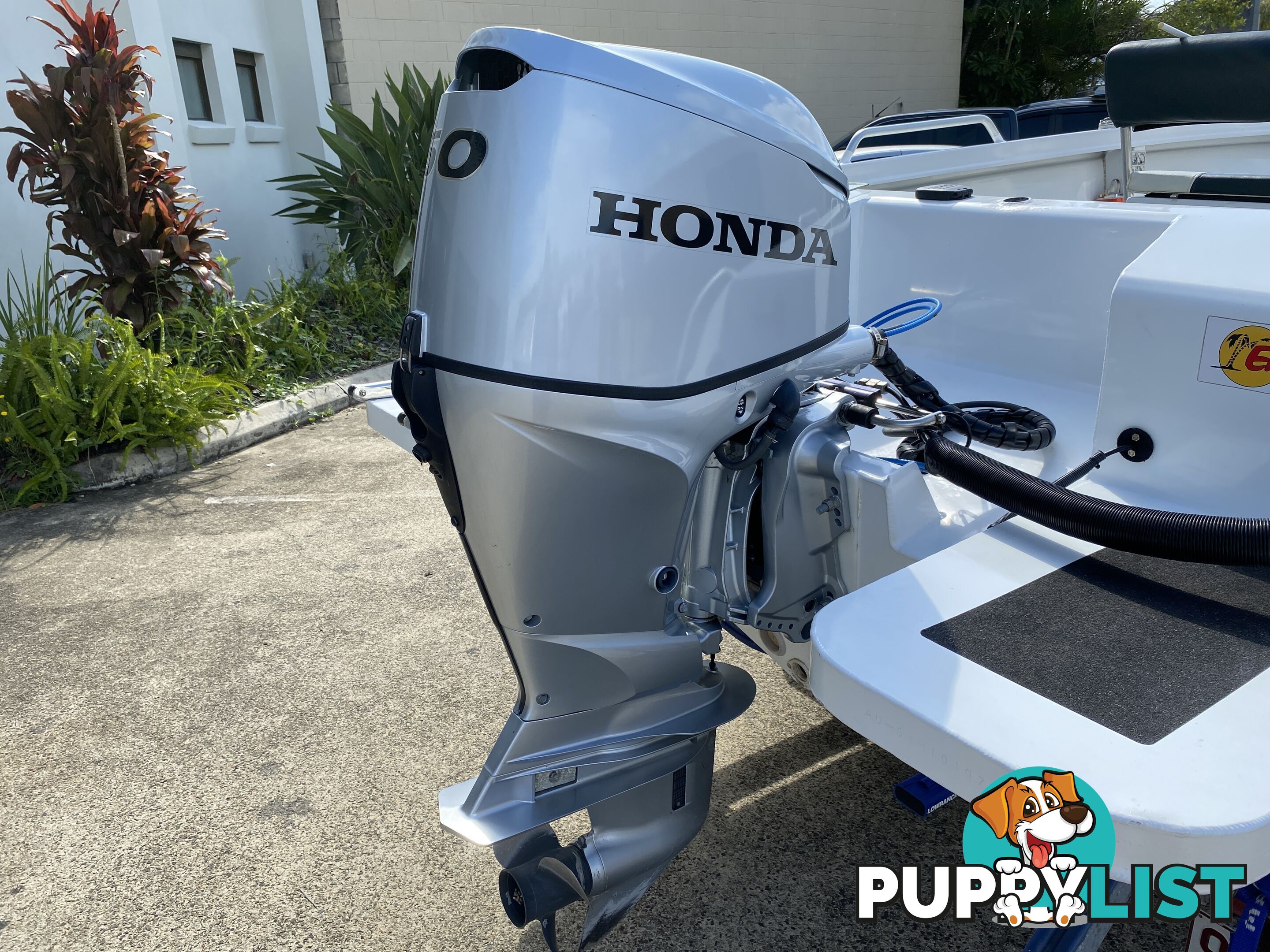 2015 Morningstar Bayfisher 498 with 60hp Honda on Galvanized Dunbier trailer