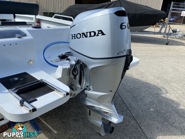 2015 Morningstar Bayfisher 498 with 60hp Honda on Galvanized Dunbier trailer