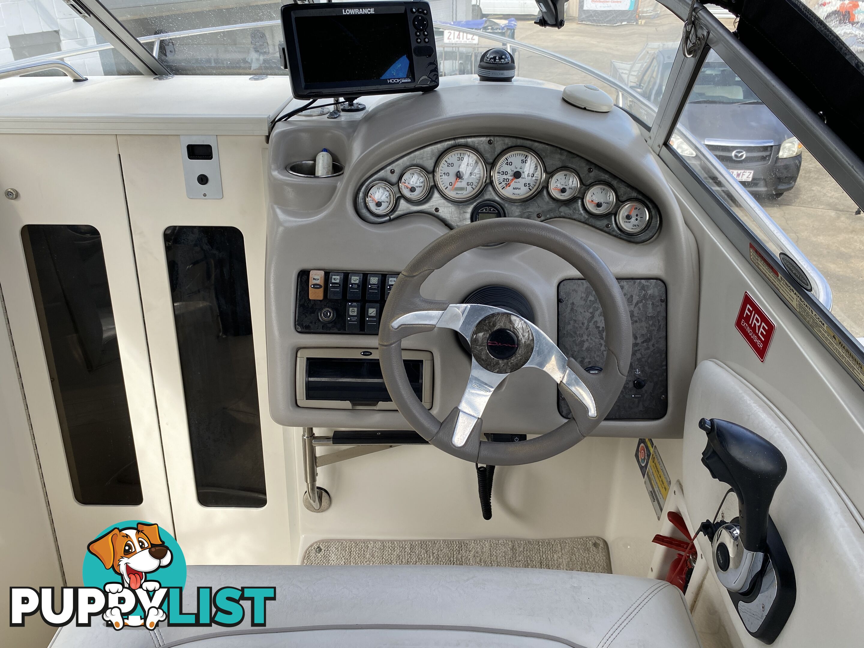2008 Stingray 240cs Cuddy Cabin 