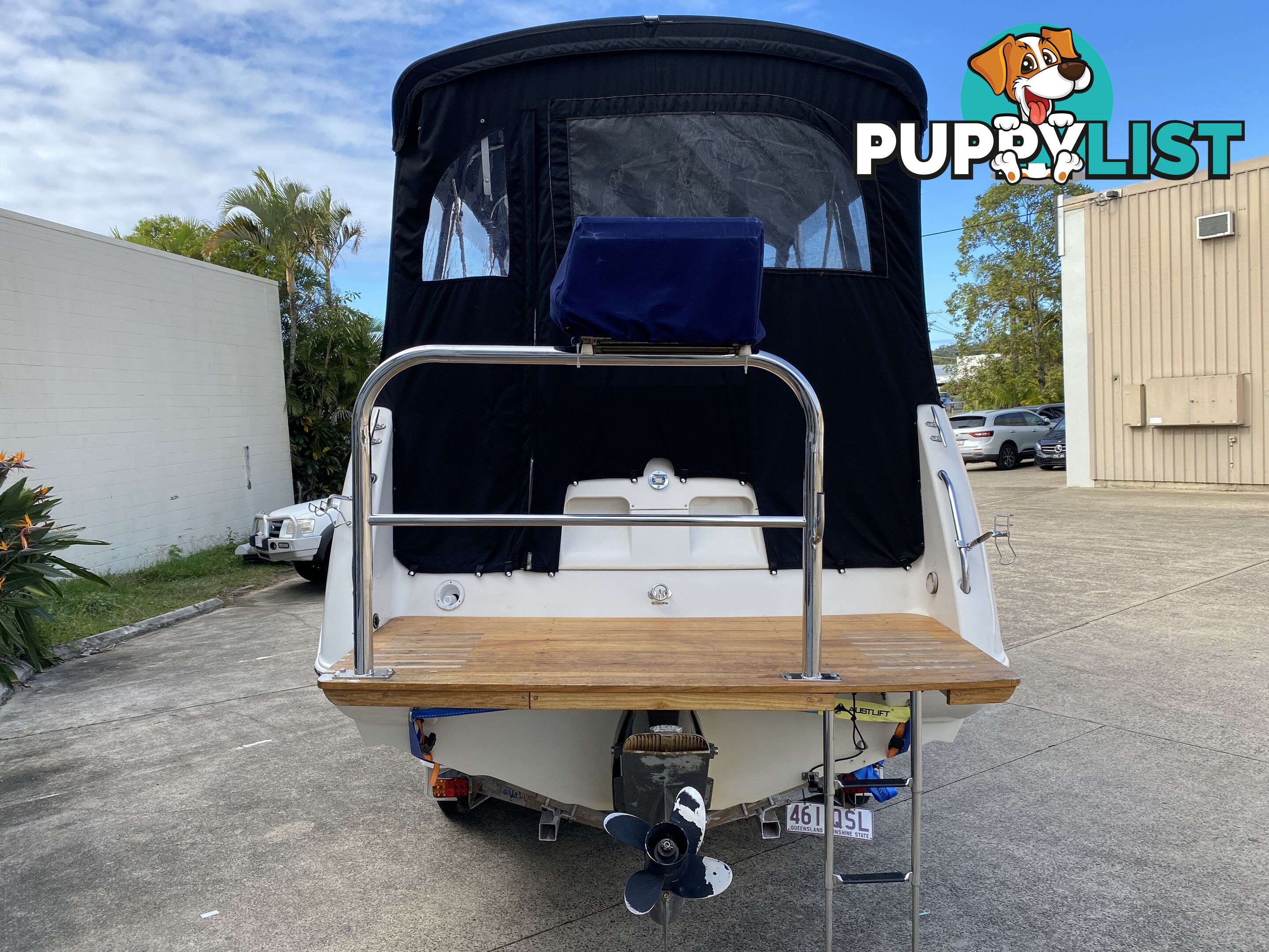 2008 Stingray 240cs Cuddy Cabin 