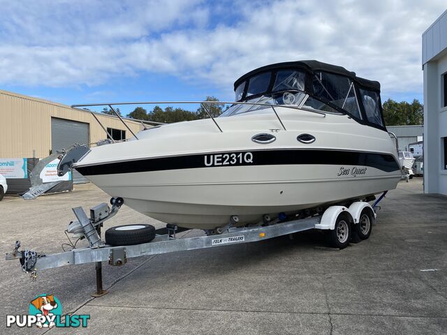 2008 Stingray 240cs Cuddy Cabin 