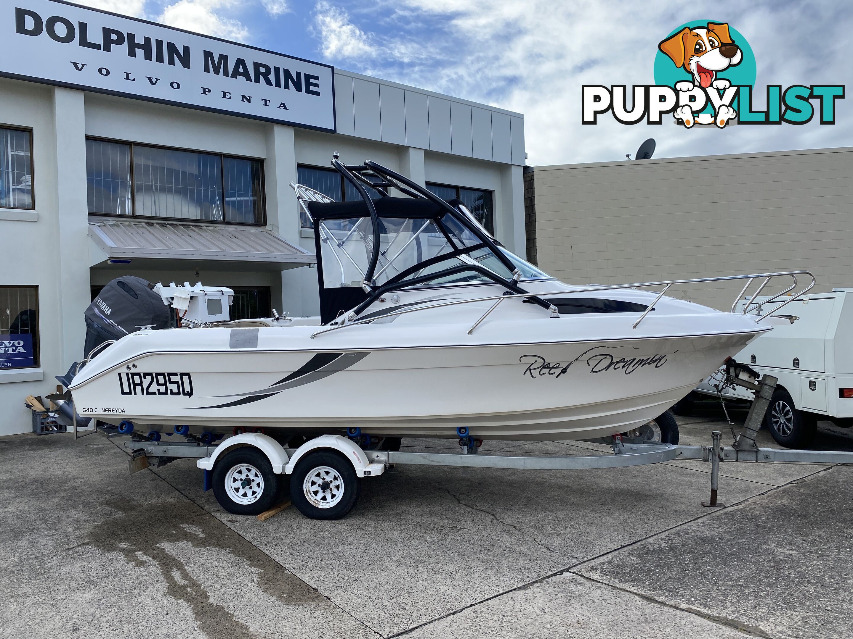 2012 Stejcraft 640c Half Cabin