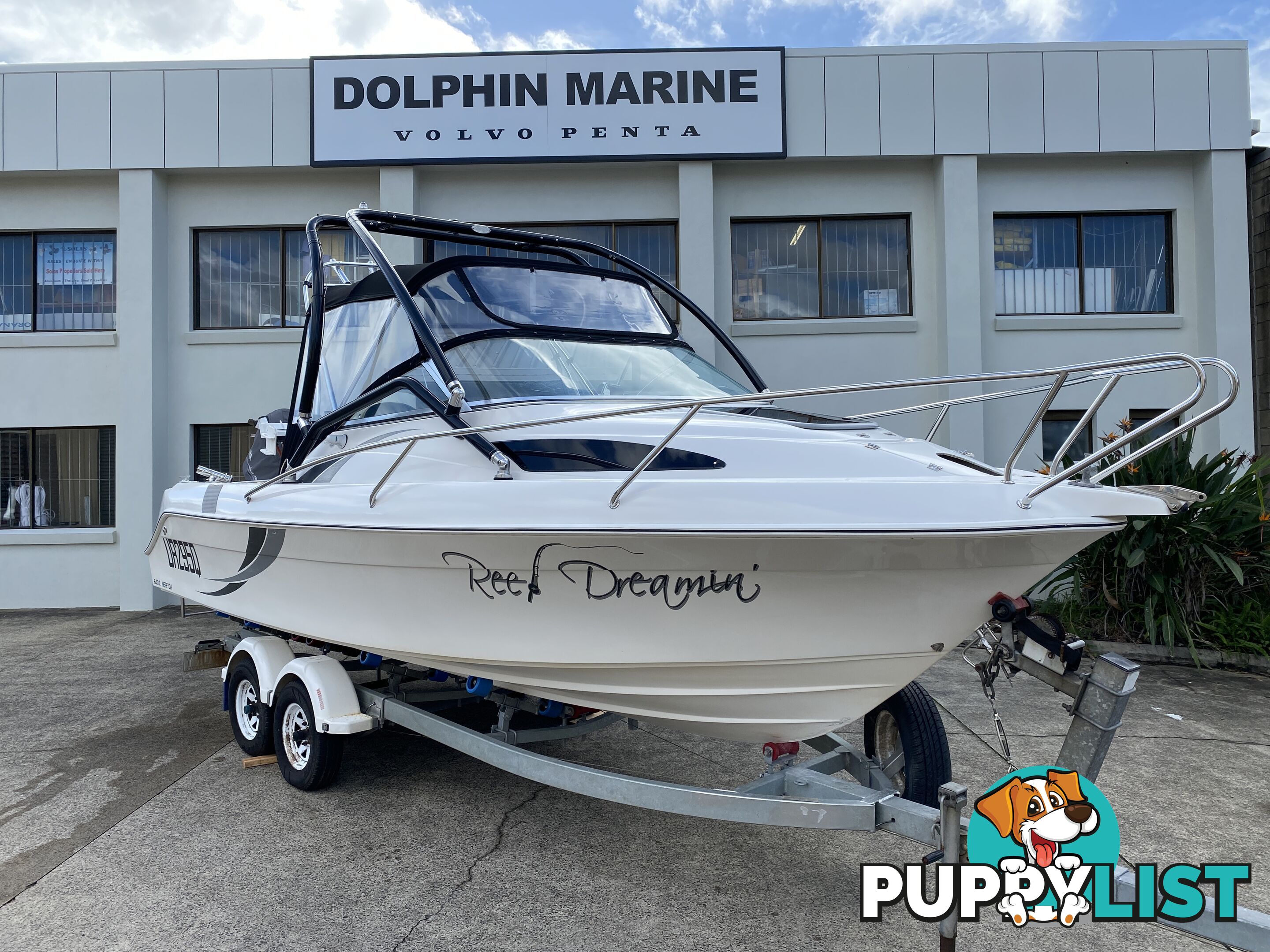 2012 Stejcraft 640c Half Cabin