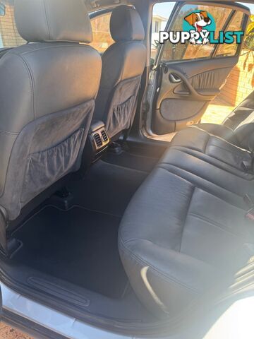 2003 Holden Statesman WK V8 Sedan Automatic