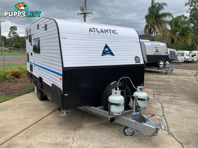 2021 Atlantic Weekender Bunk X148-2F MD  Caravan