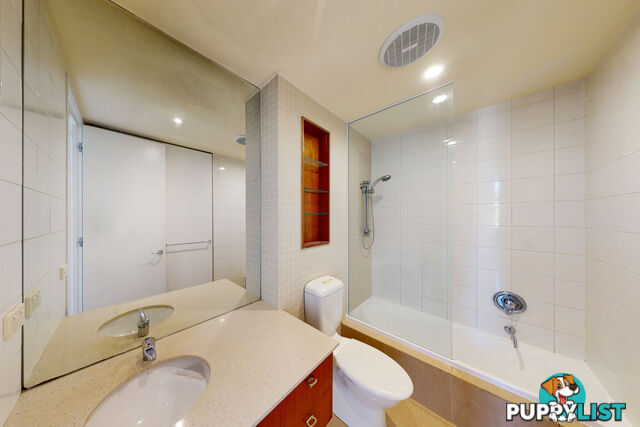 2/2 Queensberry Place North Melbourne VIC 3051