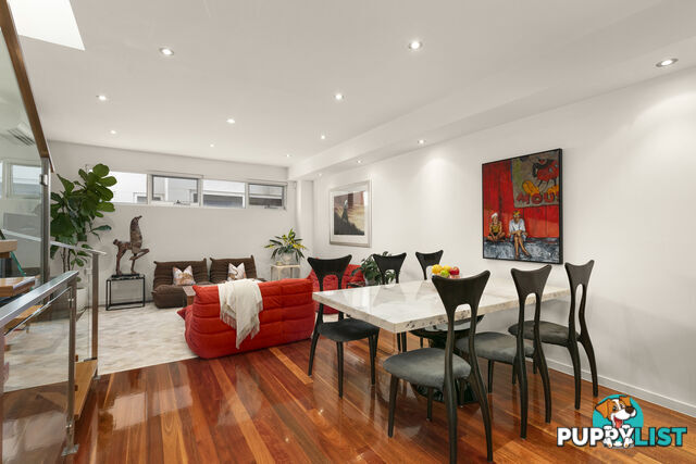 2/220 Roden Street West Melbourne VIC 3003