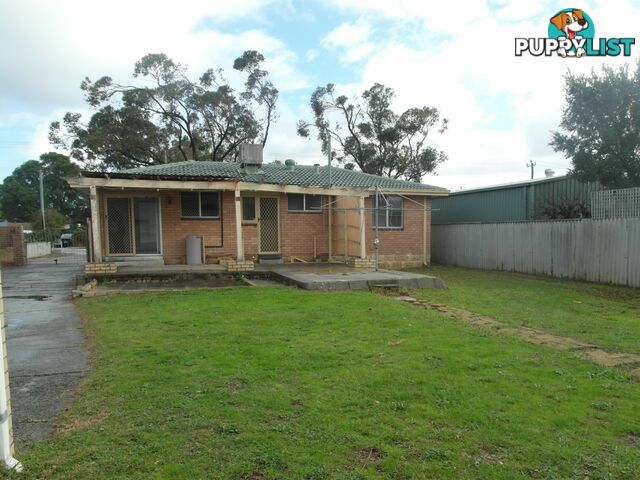 18 Eileen Street GOSNELLS WA 6110