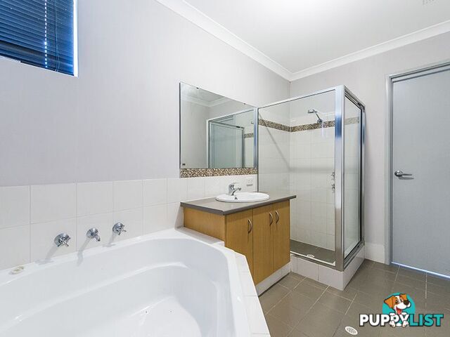 16 Thomson Way GOSNELLS WA 6110