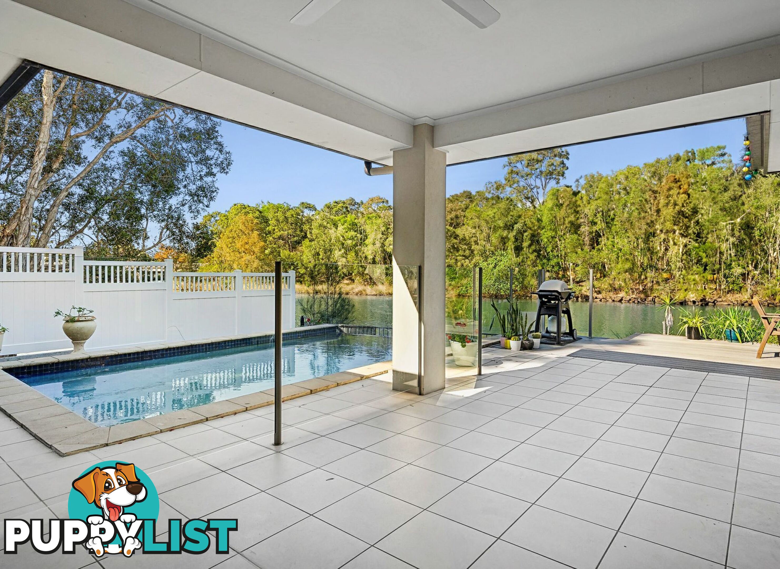 12 Tassel Place TWIN WATERS QLD 4564