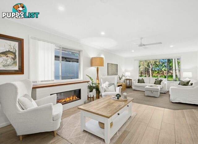 20 Sunview Drive TWIN WATERS QLD 4564