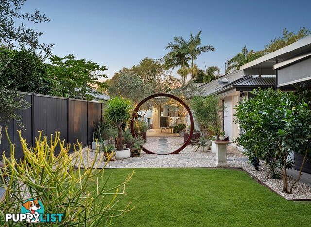 20 Sunview Drive TWIN WATERS QLD 4564