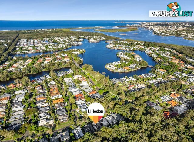 20 Sunview Drive TWIN WATERS QLD 4564