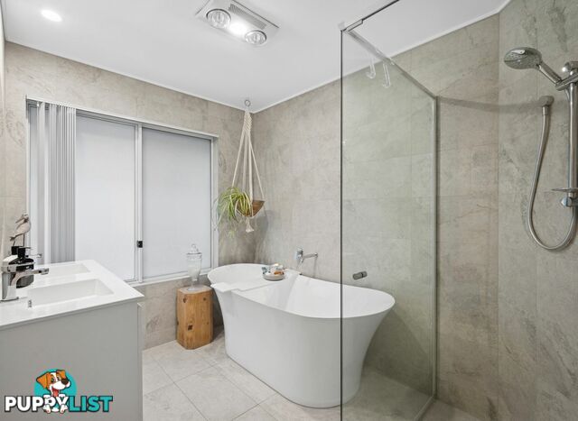 20 Sunview Drive TWIN WATERS QLD 4564