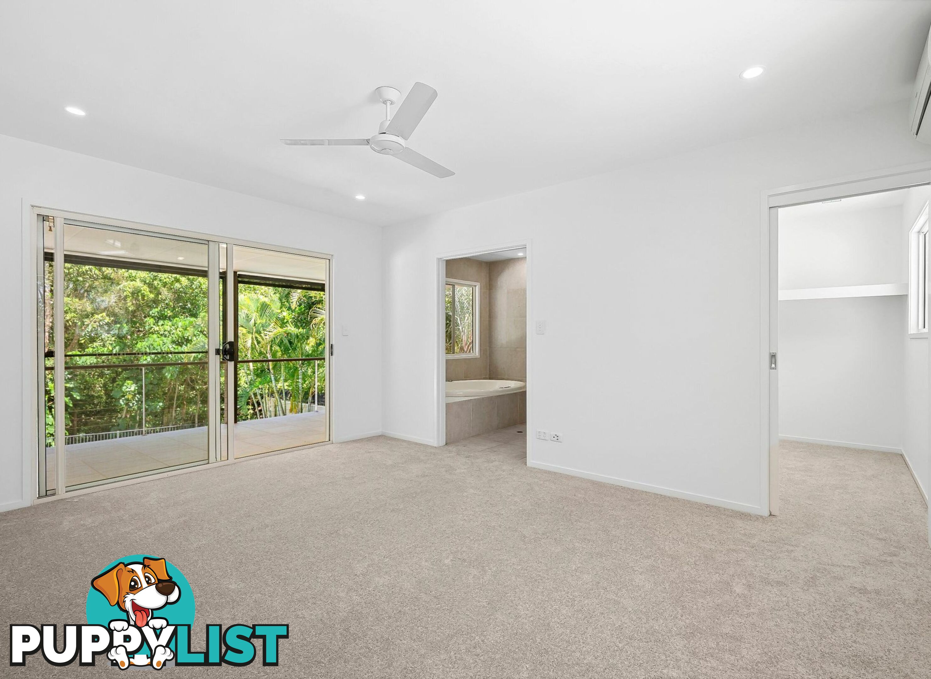 22 Baker-Finch Place TWIN WATERS QLD 4564