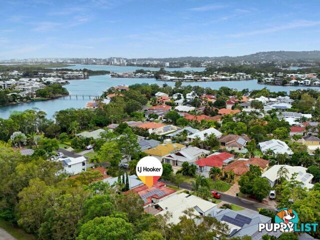 11 Cooloola Place TWIN WATERS QLD 4564