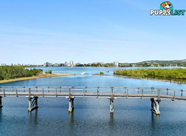 55 Baywater Drive TWIN WATERS QLD 4564