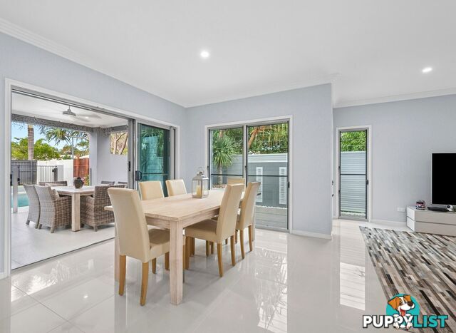 55 Baywater Drive TWIN WATERS QLD 4564