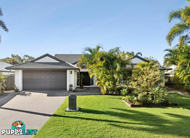 8 Fantail Place TWIN WATERS QLD 4564