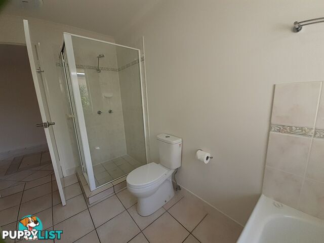 8 Brushbox Cct TWIN WATERS QLD 4564