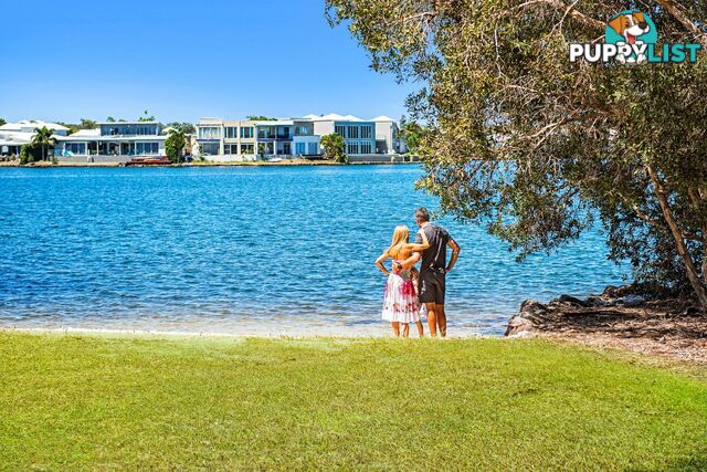 14 Peatling Lane TWIN WATERS QLD 4564