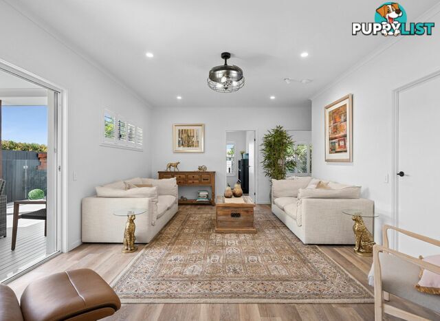 10 Estuary Court TWIN WATERS QLD 4564
