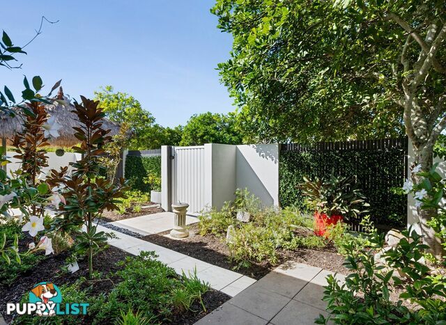 10 Estuary Court TWIN WATERS QLD 4564