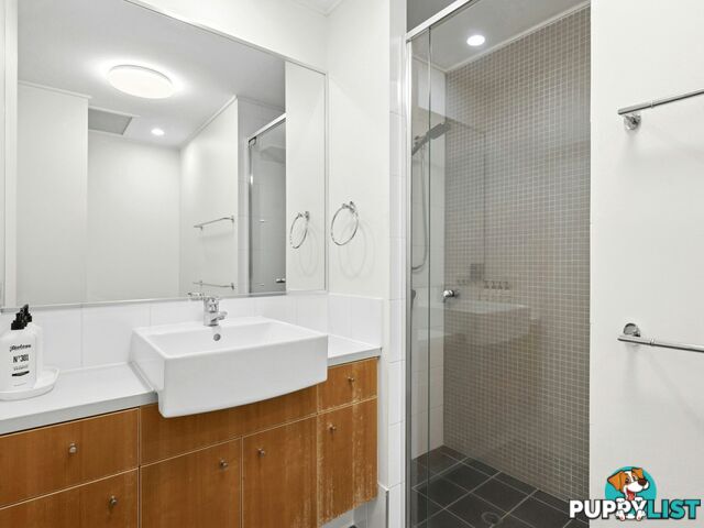107/80 North Shore Road TWIN WATERS QLD 4564
