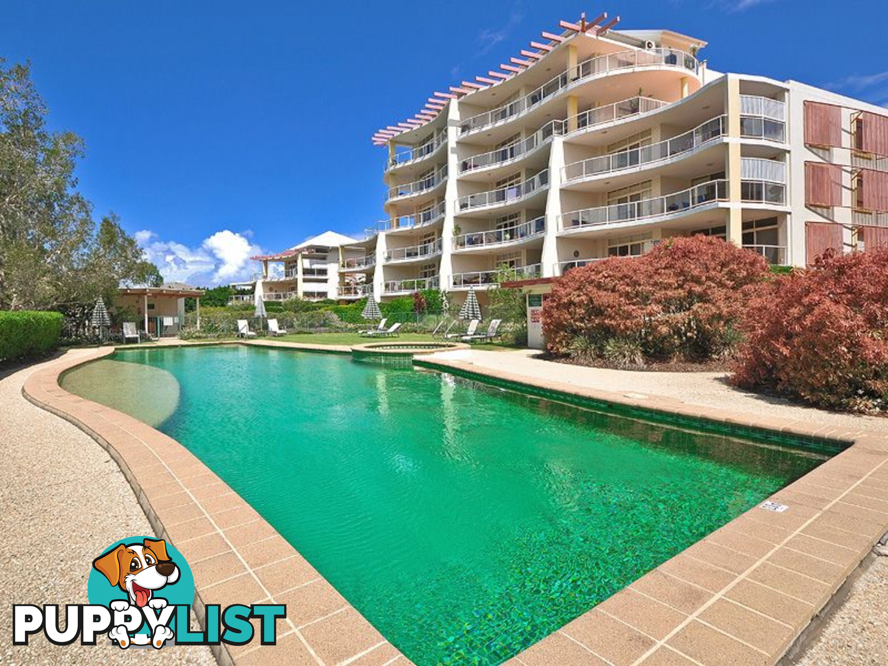 2/179 Ocean Drive TWIN WATERS QLD 4564