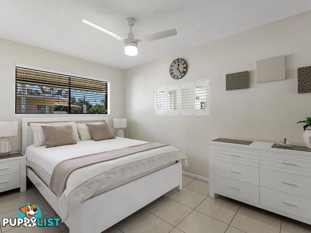 Unit 3/107 Bradman Avenue MAROOCHYDORE QLD 4558