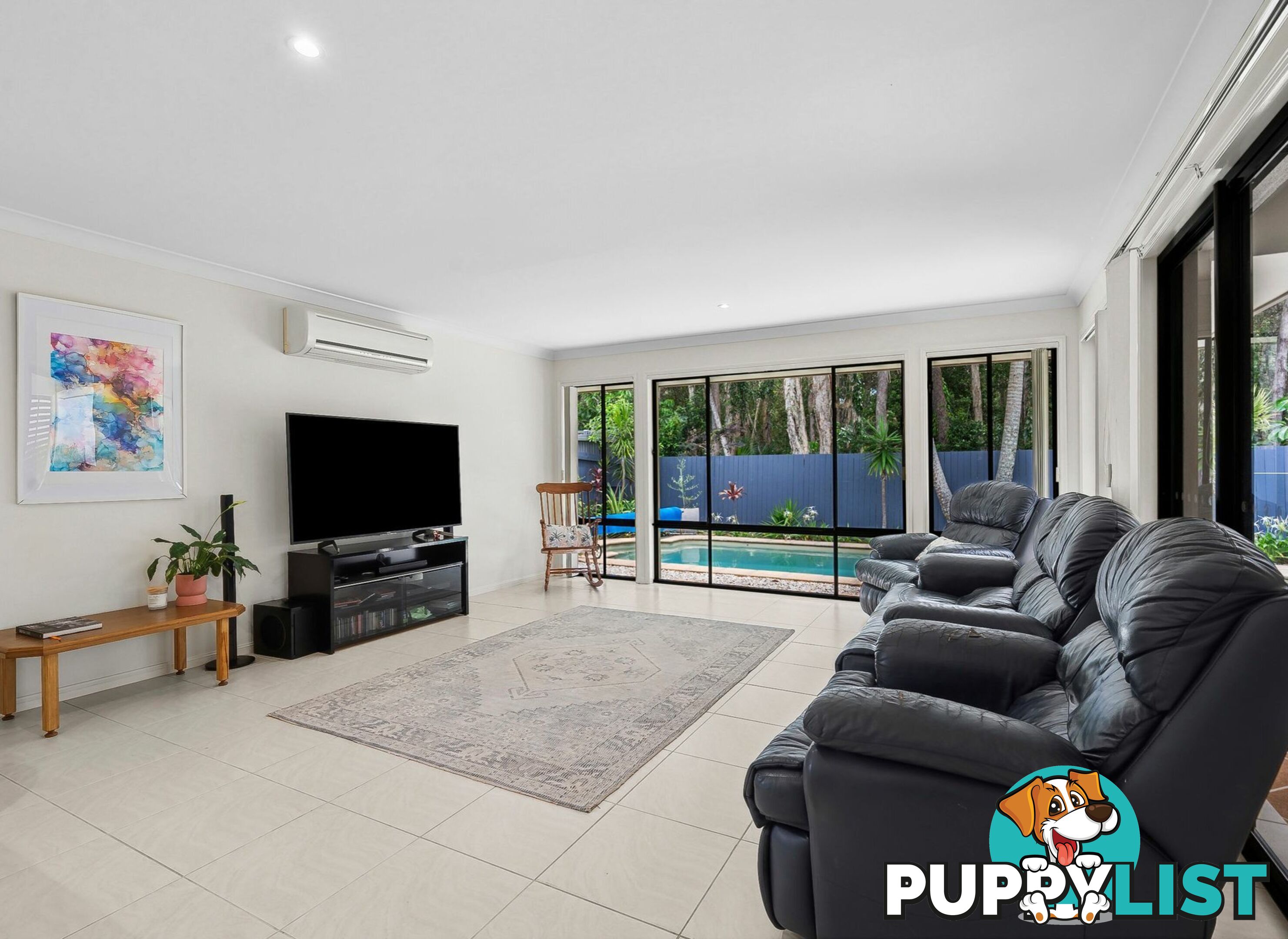 10 Veerings Crescent TWIN WATERS QLD 4564