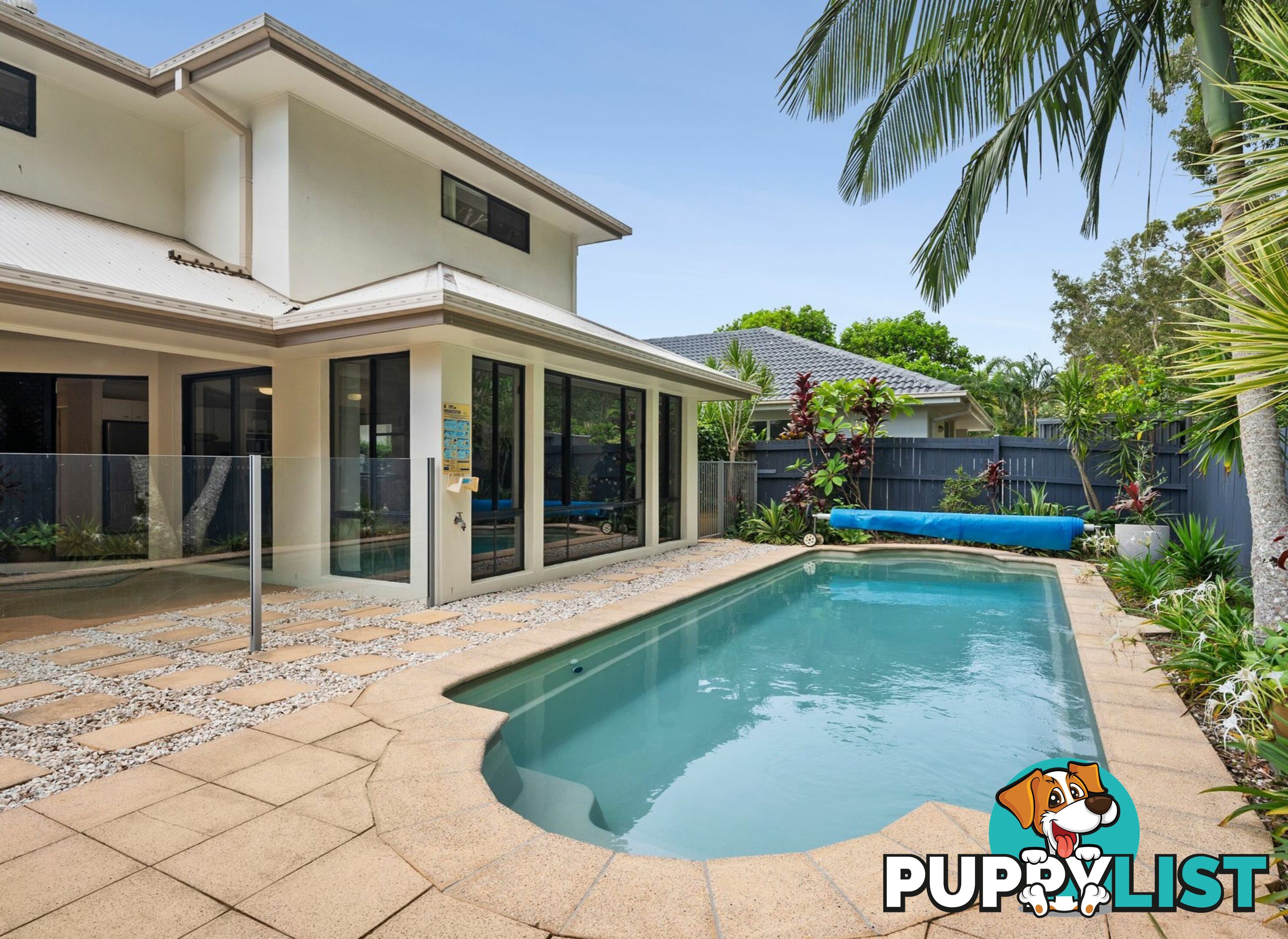 10 Veerings Crescent TWIN WATERS QLD 4564