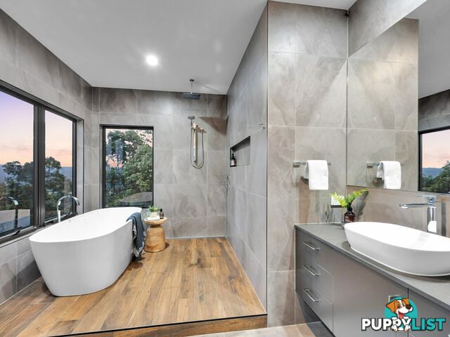 230 Ocean Vista Drive MAROOCHY RIVER QLD 4561