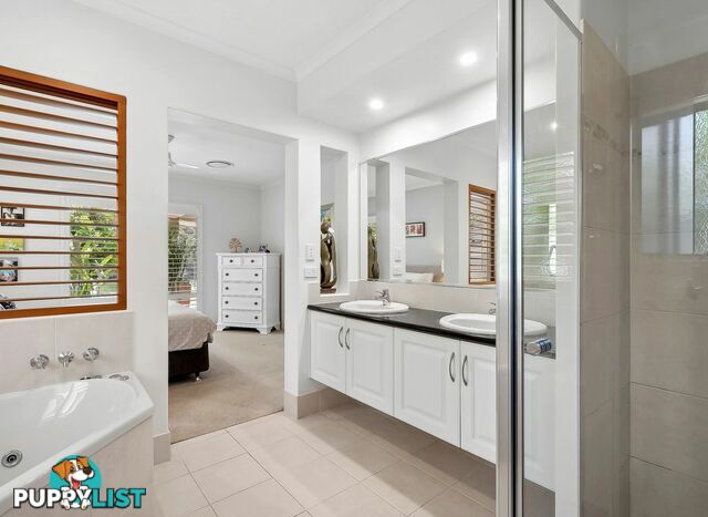 16 Mariner Place TWIN WATERS QLD 4564